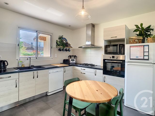 maison à vendre - 5 pièces - 111.0 m2 - FLEURANCE - 32 - MIDI-PYRENEES - Century 21 J.V. Immobilier maison à vendre - 5 pièces - 111.0 m2 - FLEURANCE - 32 - MIDI-PYRENEES - Century 21 J.V. Immobilier