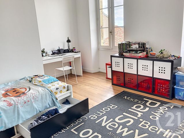 maison à louer - 3 pièces - 83.69 m2 - LECTOURE - 32 - MIDI-PYRENEES - Century 21 J.V. Immobilier maison à louer - 3 pièces - 83.69 m2 - LECTOURE - 32 - MIDI-PYRENEES - Century 21 J.V. Immobilier