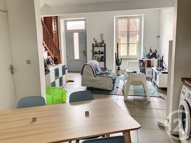maison à louer - 3 pièces - 83.69 m2 - LECTOURE - 32 - MIDI-PYRENEES - Century 21 J.V. Immobilier maison à louer - 3 pièces - 83.69 m2 - LECTOURE - 32 - MIDI-PYRENEES - Century 21 J.V. Immobilier