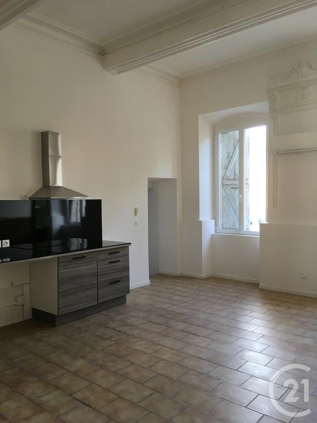 Appartement F2 à louer - 2 pièces - 53.25 m2 - FLEURANCE - 32 - MIDI-PYRENEES - Century 21 J.V. Immobilier Appartement F2 à louer - 2 pièces - 53.25 m2 - FLEURANCE - 32 - MIDI-PYRENEES - Century 21 J.V. Immobilier
