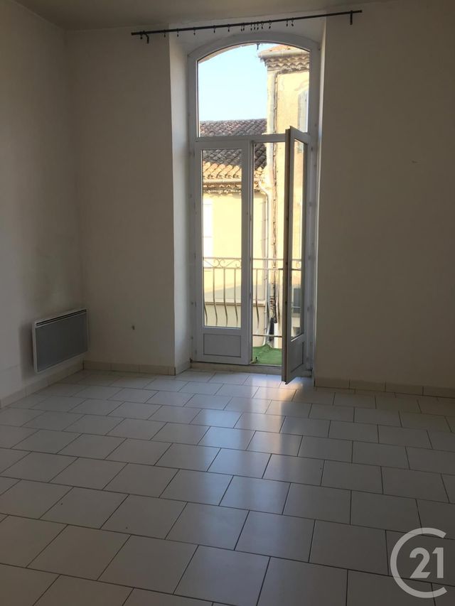 Appartement F3 à louer - 2 pièces - 85.09 m2 - FLEURANCE - 32 - MIDI-PYRENEES - Century 21 J.V. Immobilier Appartement F3 à louer - 2 pièces - 85.09 m2 - FLEURANCE - 32 - MIDI-PYRENEES - Century 21 J.V. Immobilier