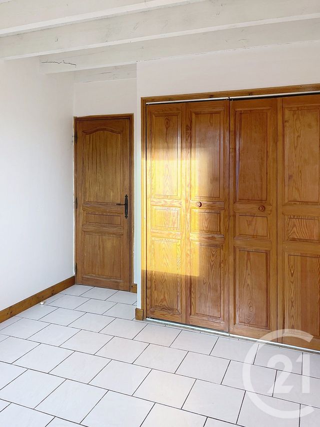 maison à louer - 4 pièces - 143.52 m2 - MIRAMONT LATOUR - 32 - MIDI-PYRENEES - Century 21 J.V. Immobilier