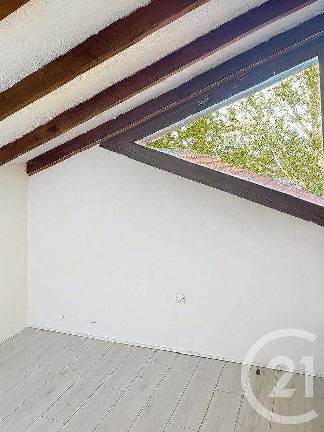 maison à louer - 4 pièces - 143.52 m2 - MIRAMONT LATOUR - 32 - MIDI-PYRENEES - Century 21 J.V. Immobilier