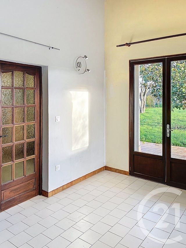 maison à louer - 4 pièces - 143.52 m2 - MIRAMONT LATOUR - 32 - MIDI-PYRENEES - Century 21 J.V. Immobilier