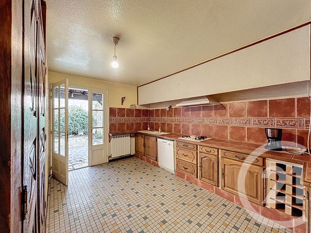 maison à vendre - 10 pièces - 177.97 m2 - LECTOURE - 32 - MIDI-PYRENEES - Century 21 J.V. Immobilier