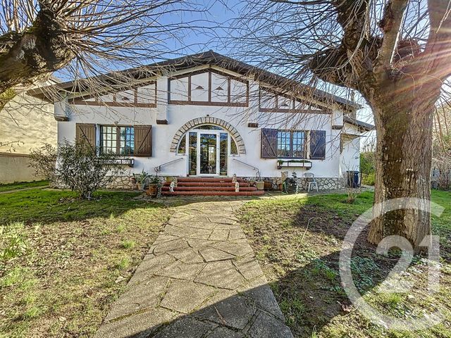 maison à vendre - 5 pièces - 102.9 m2 - FLEURANCE - 32 - MIDI-PYRENEES - Century 21 J.V. Immobilier
