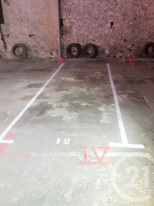 parking à louer - 12.5 m2 - LECTOURE - 32 - MIDI-PYRENEES - Century 21 J.V. Immobilier
