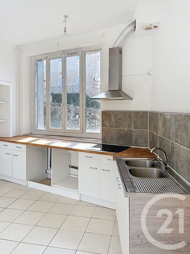 Appartement F4 à louer - 4 pièces - 77.82 m2 - ST CLAR - 32 - MIDI-PYRENEES - Century 21 J.V. Immobilier