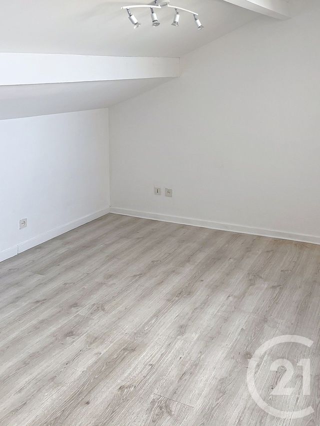 Appartement F2 à louer - 2 pièces - 36.55 m2 - FLEURANCE - 32 - MIDI-PYRENEES - Century 21 J.V. Immobilier