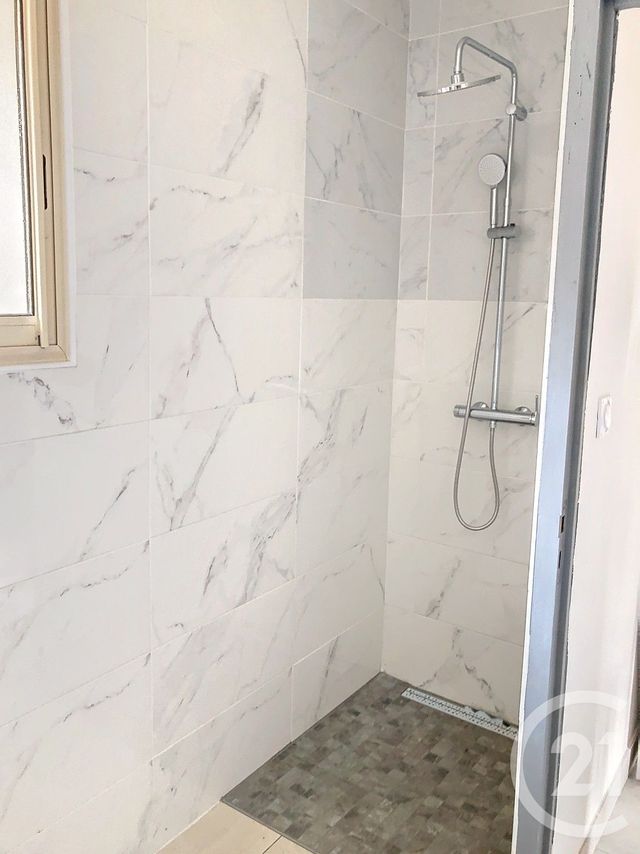 maison à louer - 5 pièces - 106.31 m2 - VALENCE SUR BAISE - 32 - MIDI-PYRENEES - Century 21 J.V. Immobilier