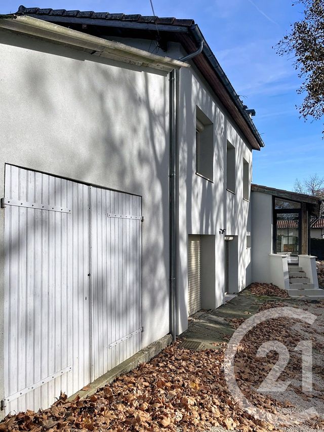maison à louer - 5 pièces - 106.31 m2 - VALENCE SUR BAISE - 32 - MIDI-PYRENEES - Century 21 J.V. Immobilier