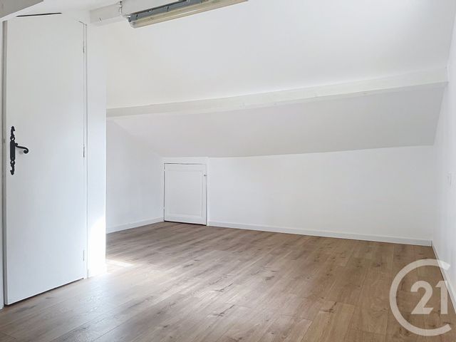 maison à louer - 5 pièces - 112.37 m2 - CONDOM - 32 - MIDI-PYRENEES - Century 21 J.V. Immobilier