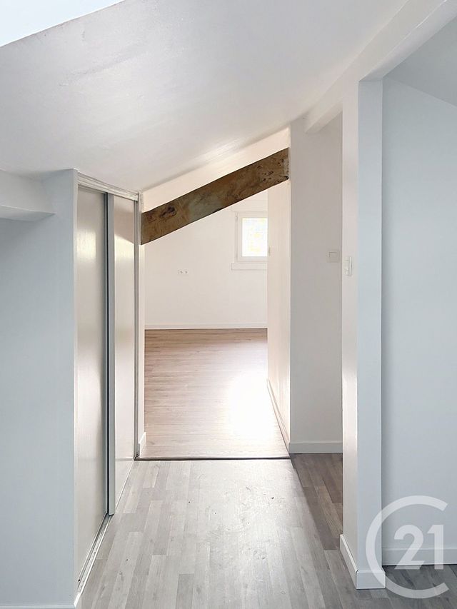 maison à louer - 5 pièces - 112.37 m2 - CONDOM - 32 - MIDI-PYRENEES - Century 21 J.V. Immobilier