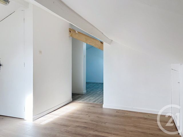 maison à louer - 5 pièces - 112.37 m2 - CONDOM - 32 - MIDI-PYRENEES - Century 21 J.V. Immobilier