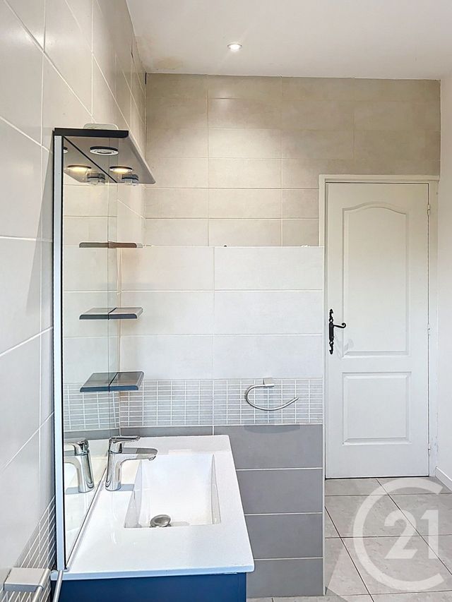 maison à louer - 5 pièces - 112.37 m2 - CONDOM - 32 - MIDI-PYRENEES - Century 21 J.V. Immobilier