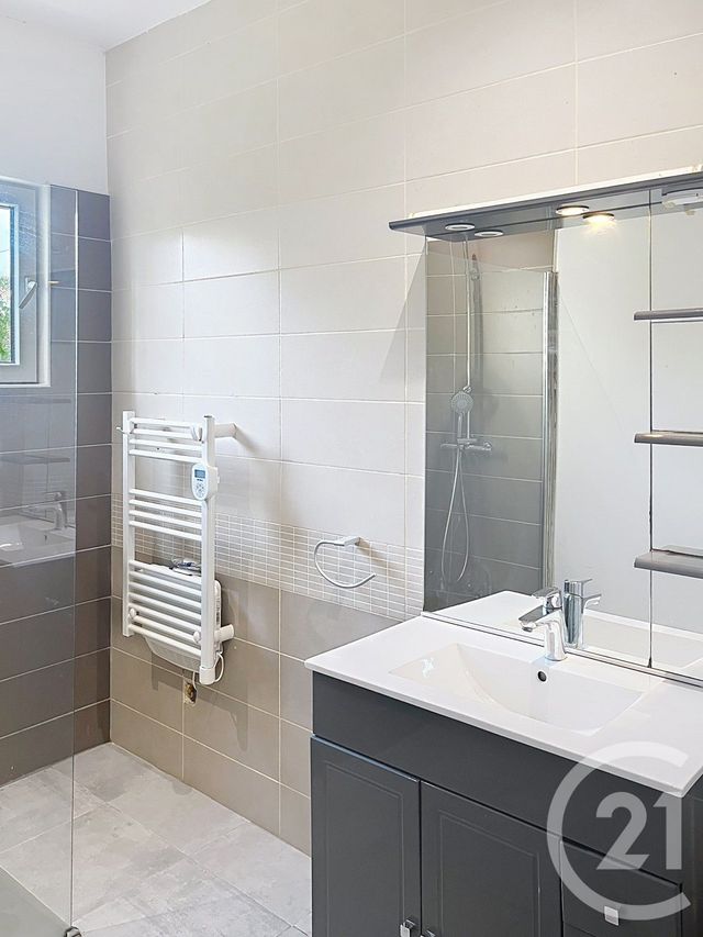 maison à louer - 5 pièces - 112.37 m2 - CONDOM - 32 - MIDI-PYRENEES - Century 21 J.V. Immobilier