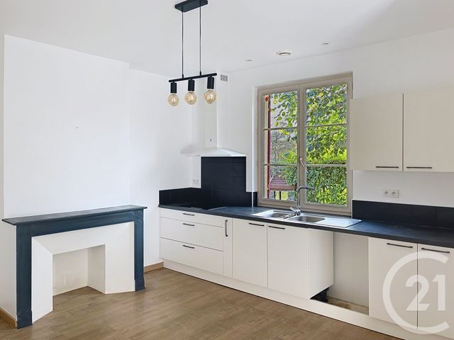 maison à louer - 5 pièces - 112.37 m2 - CONDOM - 32 - MIDI-PYRENEES - Century 21 J.V. Immobilier