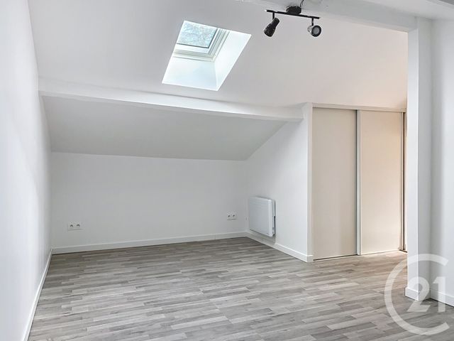 maison à louer - 5 pièces - 112.37 m2 - CONDOM - 32 - MIDI-PYRENEES - Century 21 J.V. Immobilier