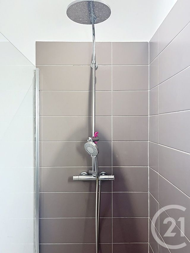 maison à louer - 5 pièces - 112.37 m2 - CONDOM - 32 - MIDI-PYRENEES - Century 21 J.V. Immobilier