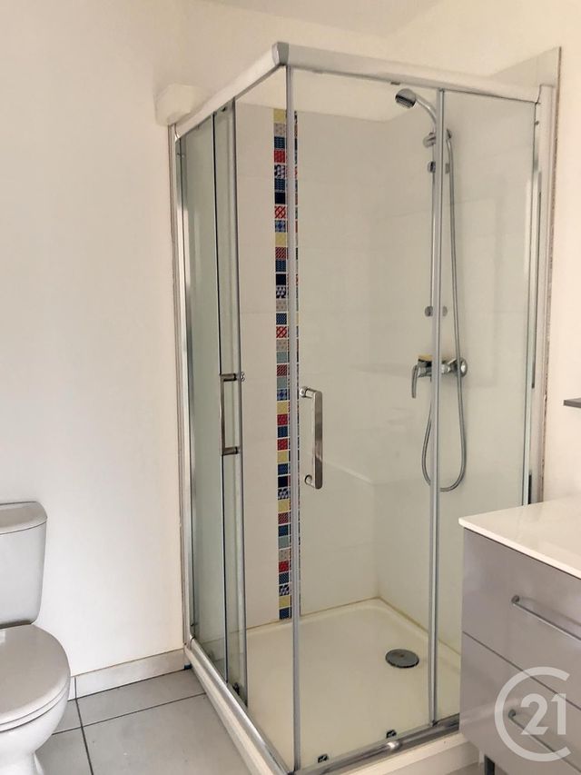 Appartement F1 à louer - 1 pièce - 28.71 m2 - FLEURANCE - 32 - MIDI-PYRENEES - Century 21 J.V. Immobilier