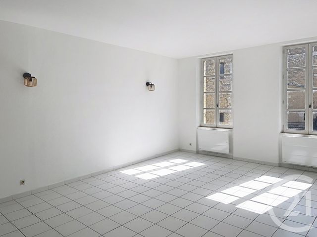 Appartement F2 à louer - 2 pièces - 67.45 m2 - CONDOM - 32 - MIDI-PYRENEES - Century 21 J.V. Immobilier