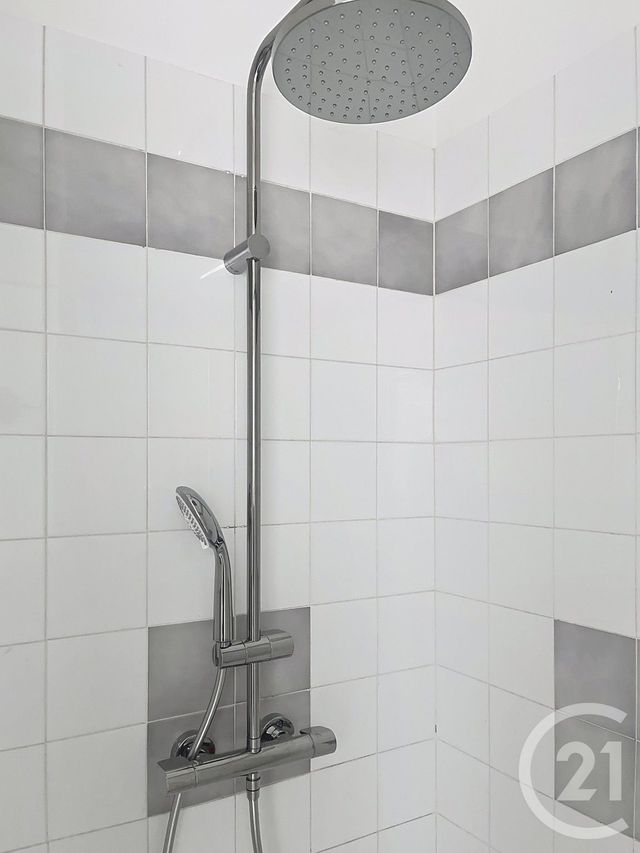 Appartement F2 à louer - 2 pièces - 67.45 m2 - CONDOM - 32 - MIDI-PYRENEES - Century 21 J.V. Immobilier