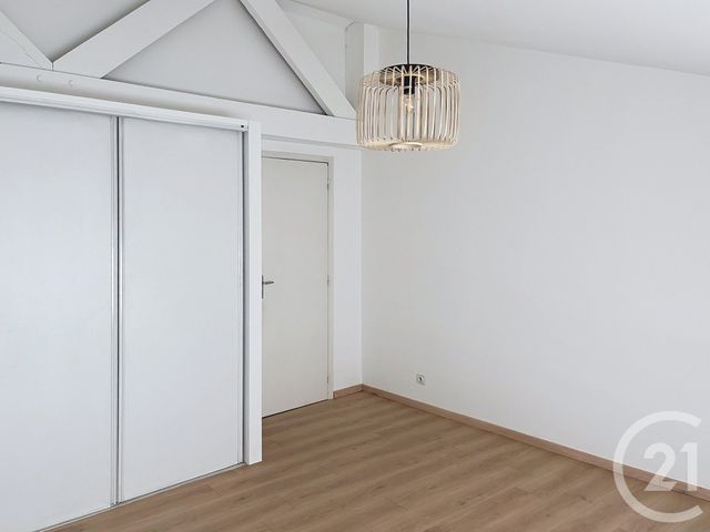 Appartement F2 à louer - 2 pièces - 67.45 m2 - CONDOM - 32 - MIDI-PYRENEES - Century 21 J.V. Immobilier