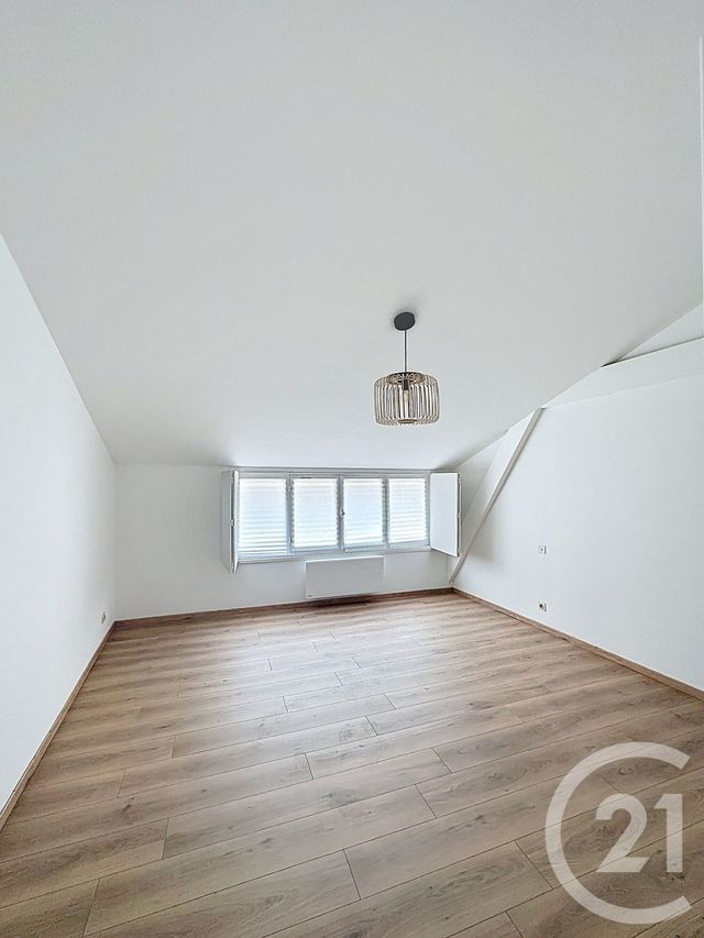 Appartement F2 à louer - 2 pièces - 67.45 m2 - CONDOM - 32 - MIDI-PYRENEES - Century 21 J.V. Immobilier
