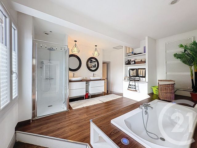 maison à vendre - 6 pièces - 206.04 m2 - FLEURANCE - 32 - MIDI-PYRENEES - Century 21 J.V. Immobilier