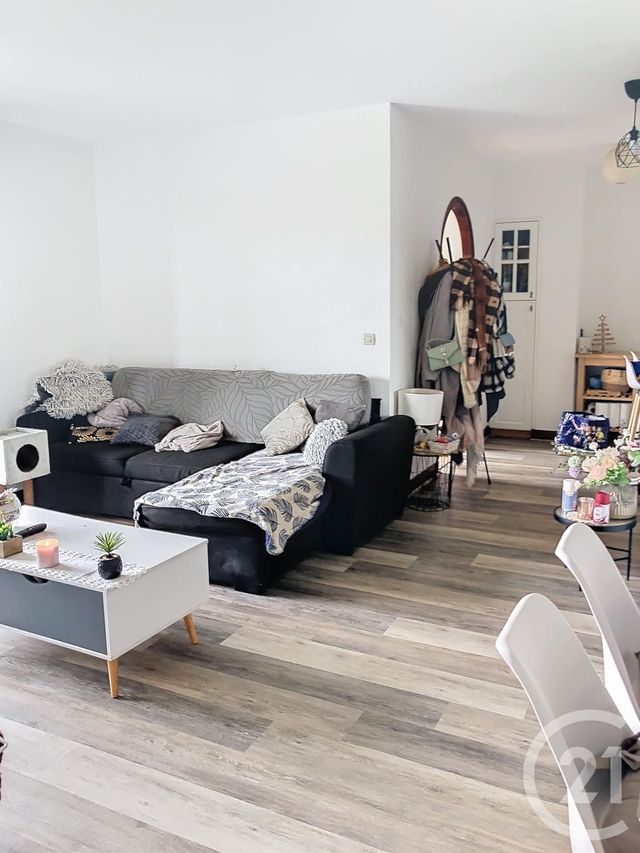 Appartement F2 à louer - 2 pièces - 56.15 m2 - FLEURANCE - 32 - MIDI-PYRENEES - Century 21 J.V. Immobilier