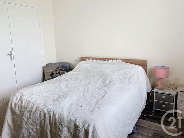 Appartement F2 à louer - 2 pièces - 56.15 m2 - FLEURANCE - 32 - MIDI-PYRENEES - Century 21 J.V. Immobilier