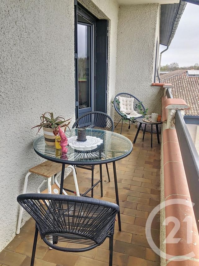 Appartement F2 à louer - 2 pièces - 56.15 m2 - FLEURANCE - 32 - MIDI-PYRENEES - Century 21 J.V. Immobilier