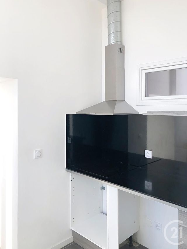 Appartement F3 à louer - 3 pièces - 72.46 m2 - FLEURANCE - 32 - MIDI-PYRENEES - Century 21 J.V. Immobilier