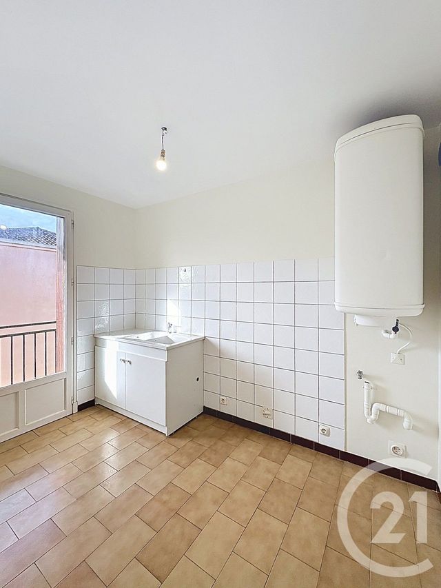 Appartement T2 à vendre - 2 pièces - 44.36 m2 - FLEURANCE - 32 - MIDI-PYRENEES - Century 21 J.V. Immobilier
