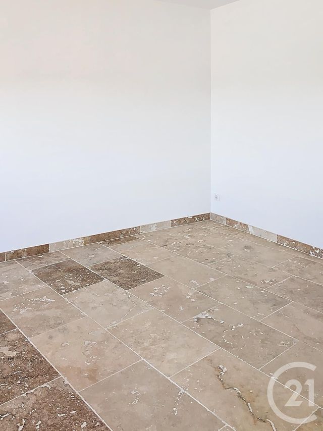 maison à louer - 3 pièces - 91.12 m2 - LECTOURE - 32 - MIDI-PYRENEES - Century 21 J.V. Immobilier