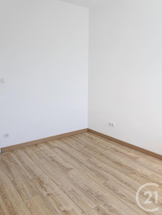 maison à louer - 3 pièces - 91.12 m2 - LECTOURE - 32 - MIDI-PYRENEES - Century 21 J.V. Immobilier