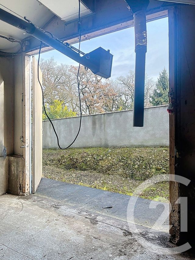 parking à louer - 390.0 m2 - CEZAN - 32 - MIDI-PYRENEES - Century 21 J.V. Immobilier