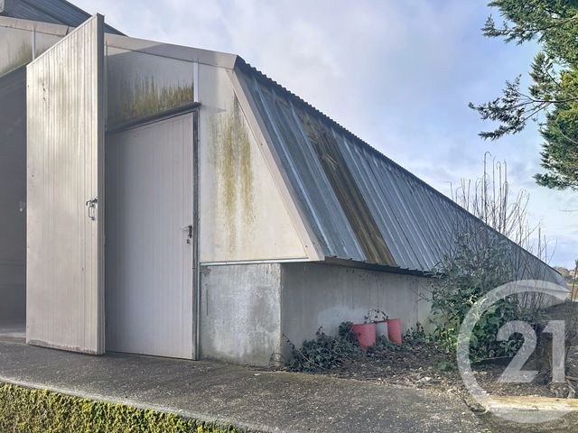 parking à louer - 390.0 m2 - CEZAN - 32 - MIDI-PYRENEES - Century 21 J.V. Immobilier