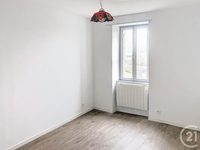 maison à louer - 5 pièces - 138.56 m2 - LA SAUVETAT - 32 - MIDI-PYRENEES - Century 21 J.V. Immobilier