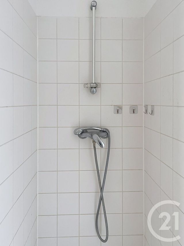 Appartement F2 à louer - 2 pièces - 54.0 m2 - FLEURANCE - 32 - MIDI-PYRENEES - Century 21 J.V. Immobilier