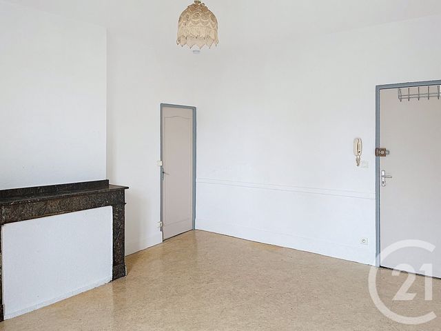 Appartement F2 à louer - 2 pièces - 54.0 m2 - FLEURANCE - 32 - MIDI-PYRENEES - Century 21 J.V. Immobilier