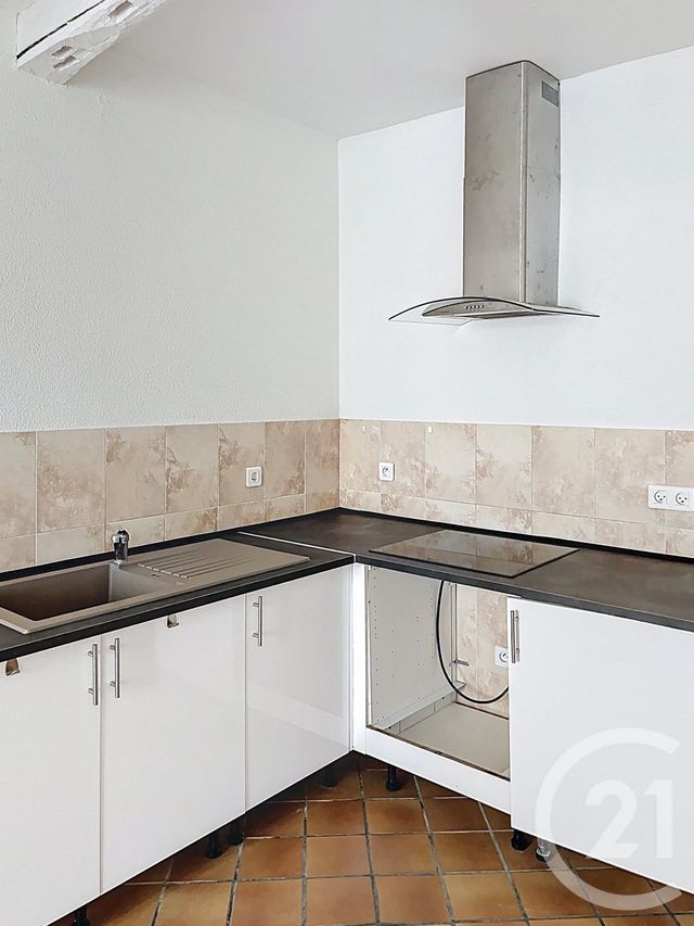 Appartement F3 à louer - 3 pièces - 80.1 m2 - FLEURANCE - 32 - MIDI-PYRENEES - Century 21 J.V. Immobilier