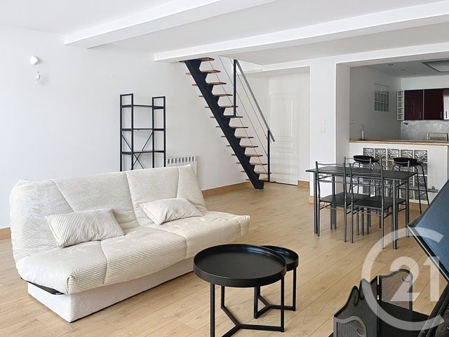 maison à louer - 3 pièces - 99.06 m2 - BEAUCAIRE - 32 - MIDI-PYRENEES - Century 21 J.V. Immobilier