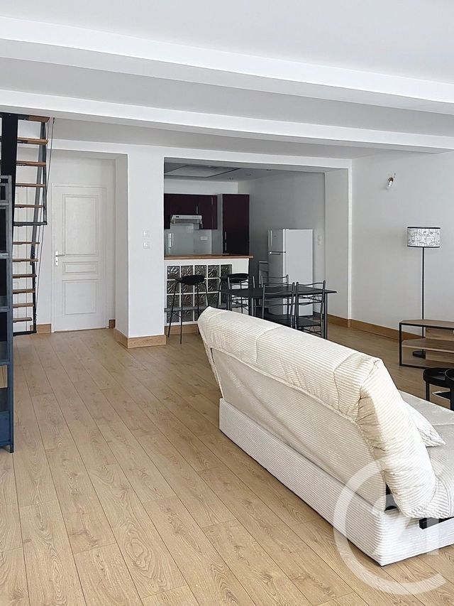 maison à louer - 3 pièces - 99.06 m2 - BEAUCAIRE - 32 - MIDI-PYRENEES - Century 21 J.V. Immobilier