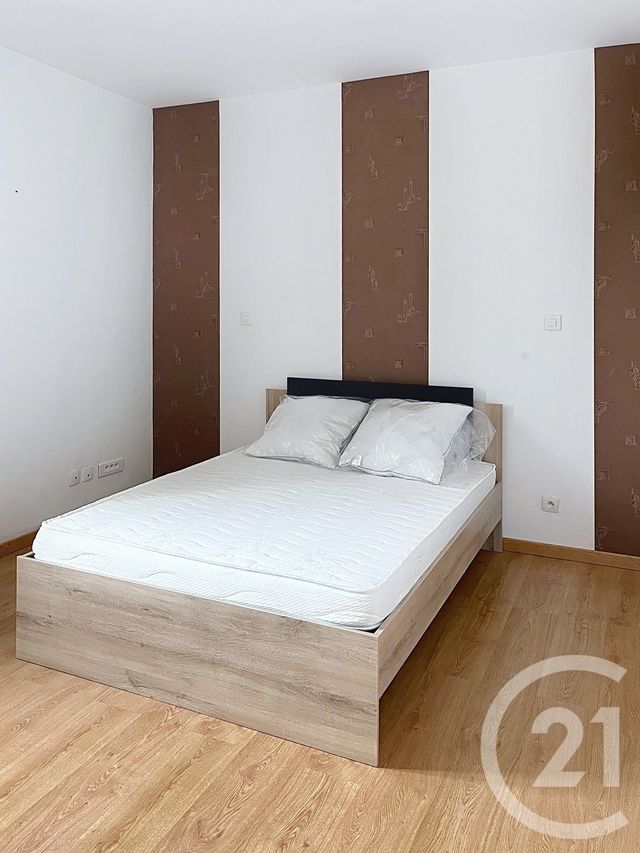 maison à louer - 3 pièces - 99.06 m2 - BEAUCAIRE - 32 - MIDI-PYRENEES - Century 21 J.V. Immobilier