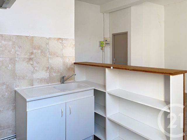 Appartement Studio à louer - 1 pièce - 42.0 m2 - FLEURANCE - 32 - MIDI-PYRENEES - Century 21 J.V. Immobilier