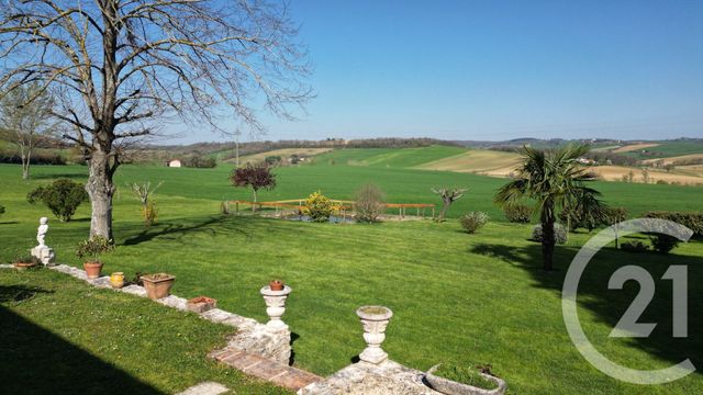 maison à vendre - 7 pièces - 159.76 m2 - BEAUMONT DE LOMAGNE - 82 - MIDI-PYRENEES - Century 21 J.V. Immobilier
