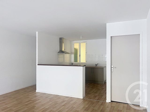 Appartement F3 à louer - 3 pièces - 76.92 m2 - FLEURANCE - 32 - MIDI-PYRENEES - Century 21 J.V. Immobilier