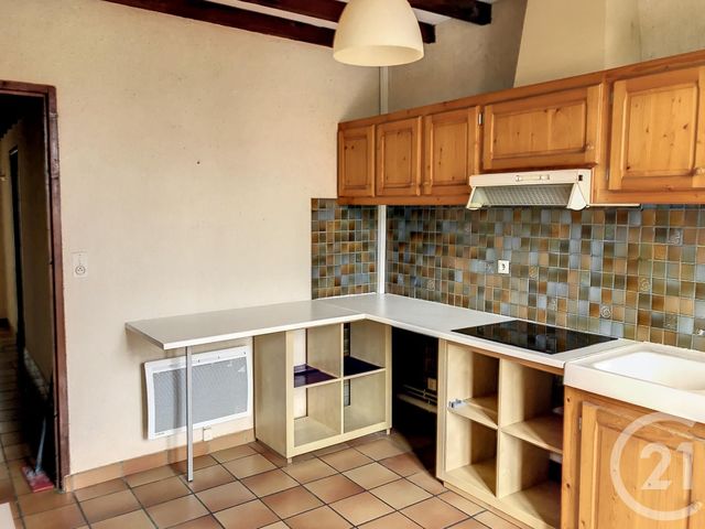 Appartement F4 à louer - 4 pièces - 95.2 m2 - ST CLAR - 32 - MIDI-PYRENEES - Century 21 J.V. Immobilier