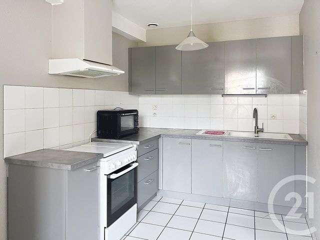 Appartement F3 à louer - 3 pièces - 85.44 m2 - FLEURANCE - 32 - MIDI-PYRENEES - Century 21 J.V. Immobilier
